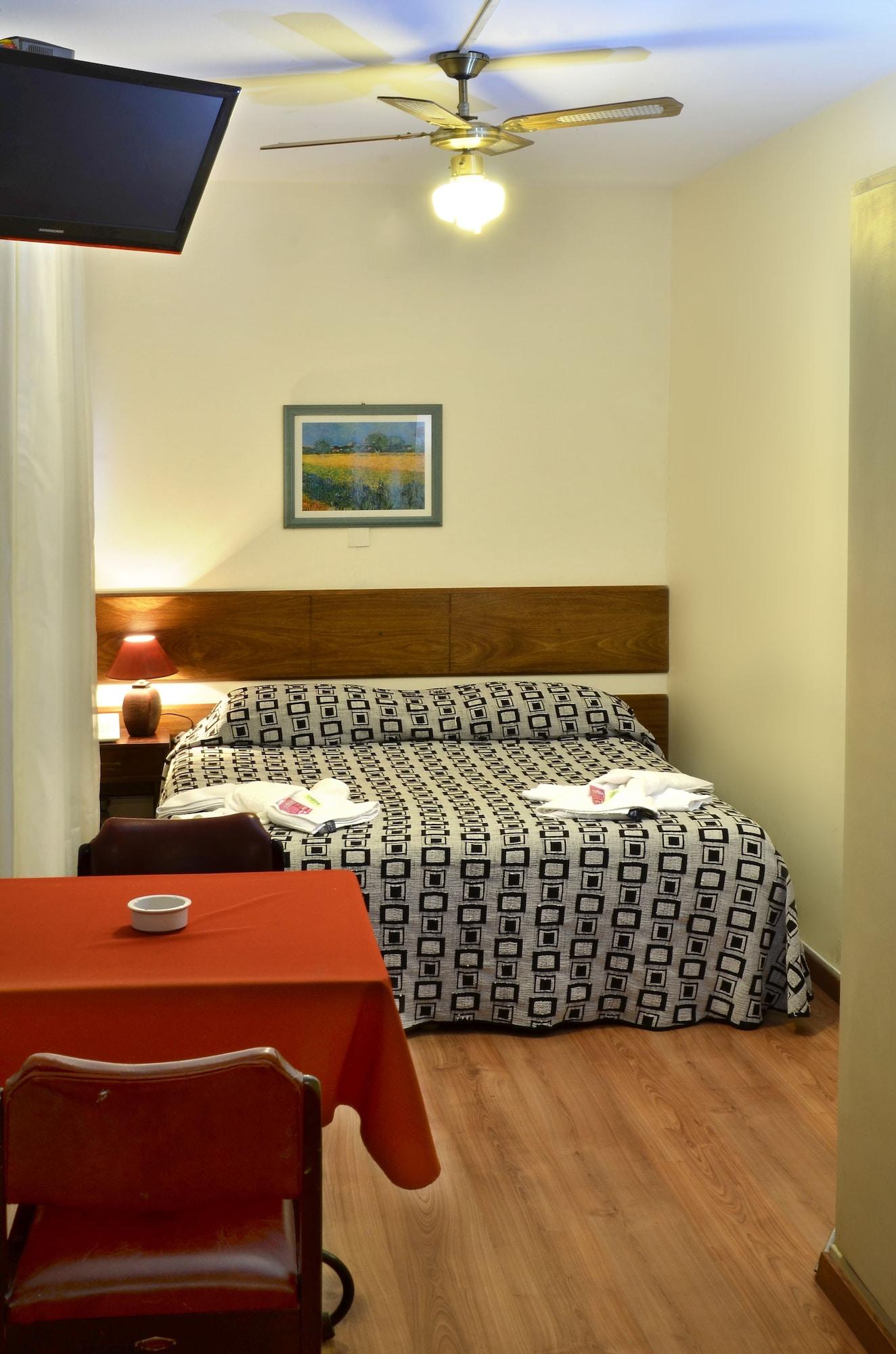Hotel Hispano Montevideo Dış mekan fotoğraf