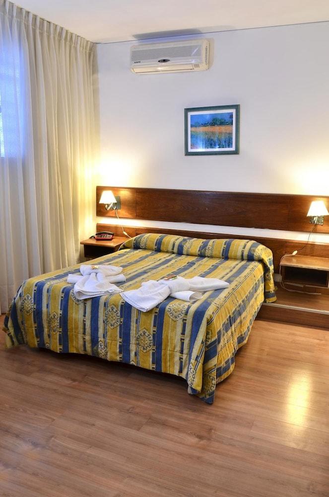Hotel Hispano Montevideo Dış mekan fotoğraf